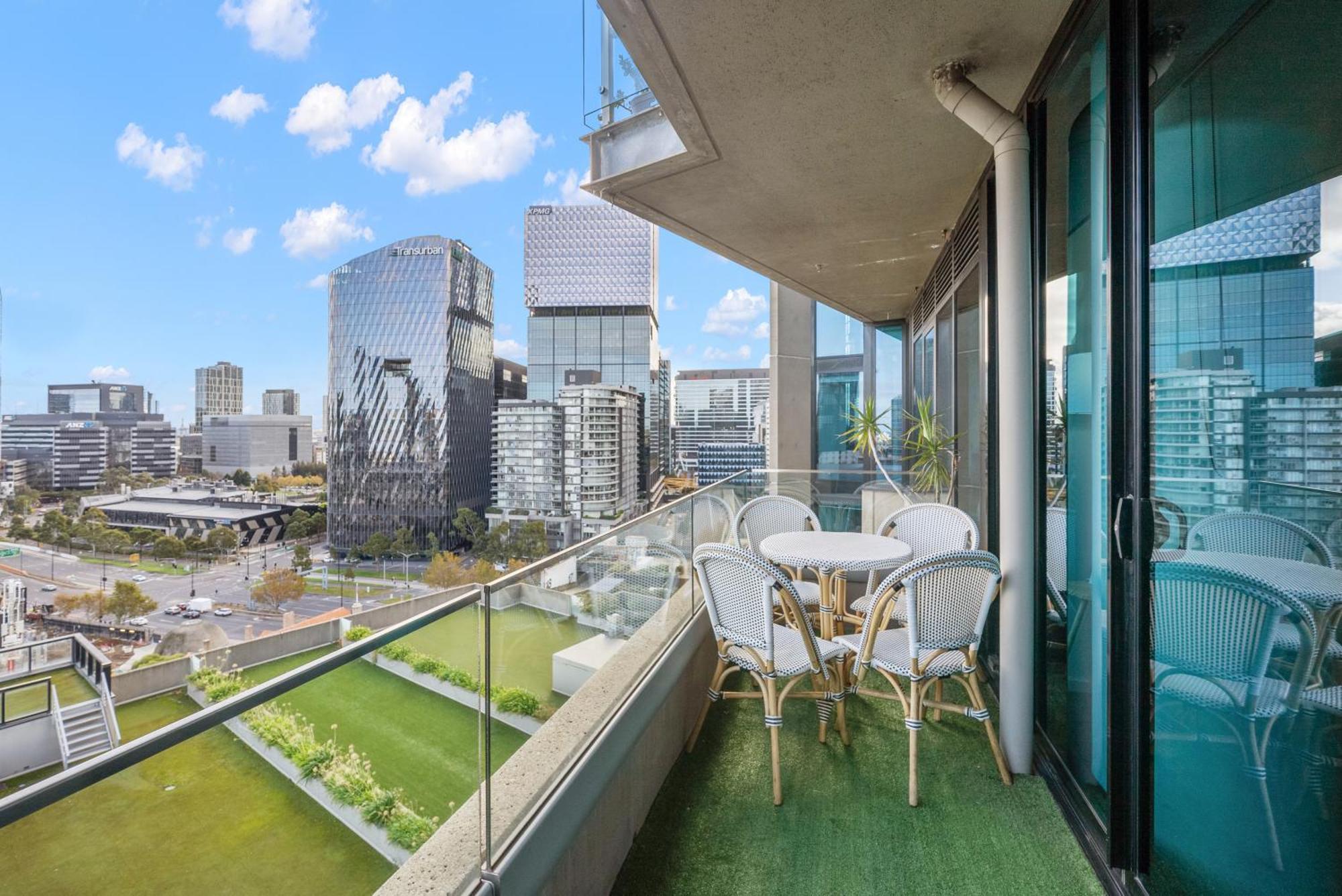 Resort Style Living Yarra Wharf Melbourne Bagian luar foto