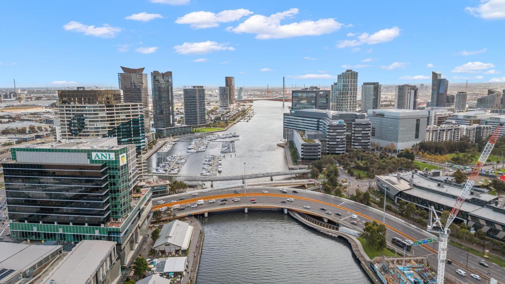 Resort Style Living Yarra Wharf Melbourne Bagian luar foto