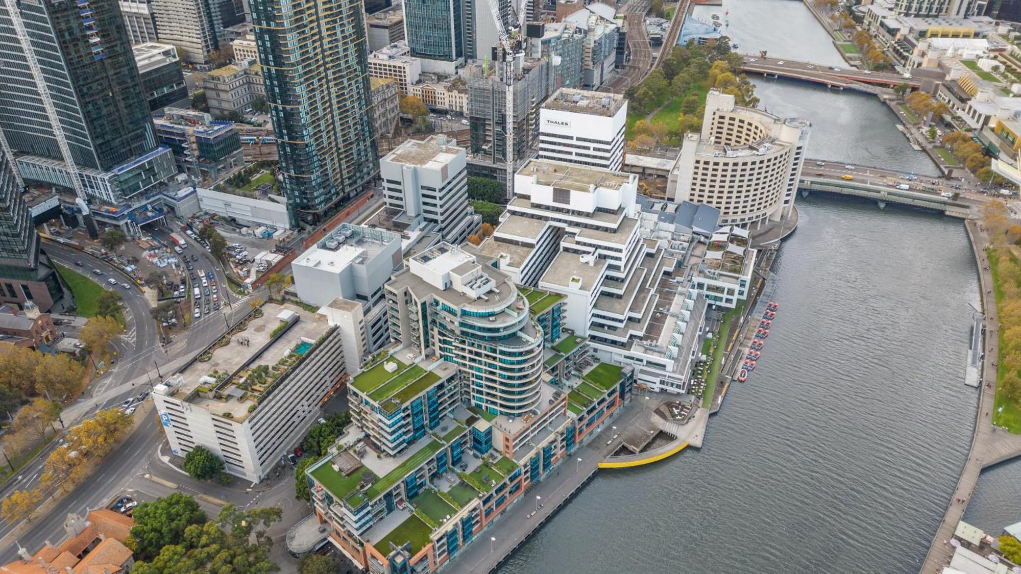 Resort Style Living Yarra Wharf Melbourne Bagian luar foto