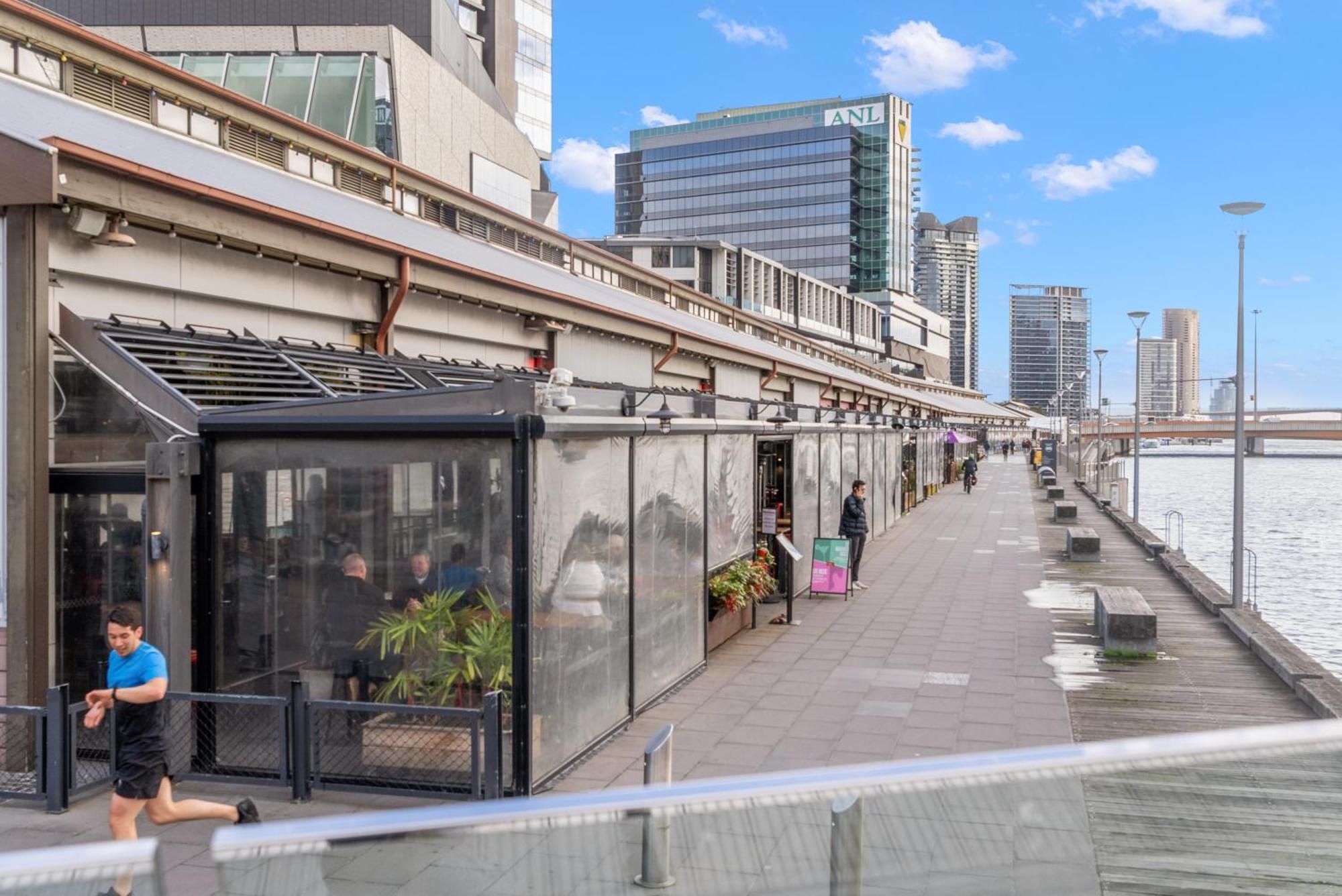Resort Style Living Yarra Wharf Melbourne Bagian luar foto