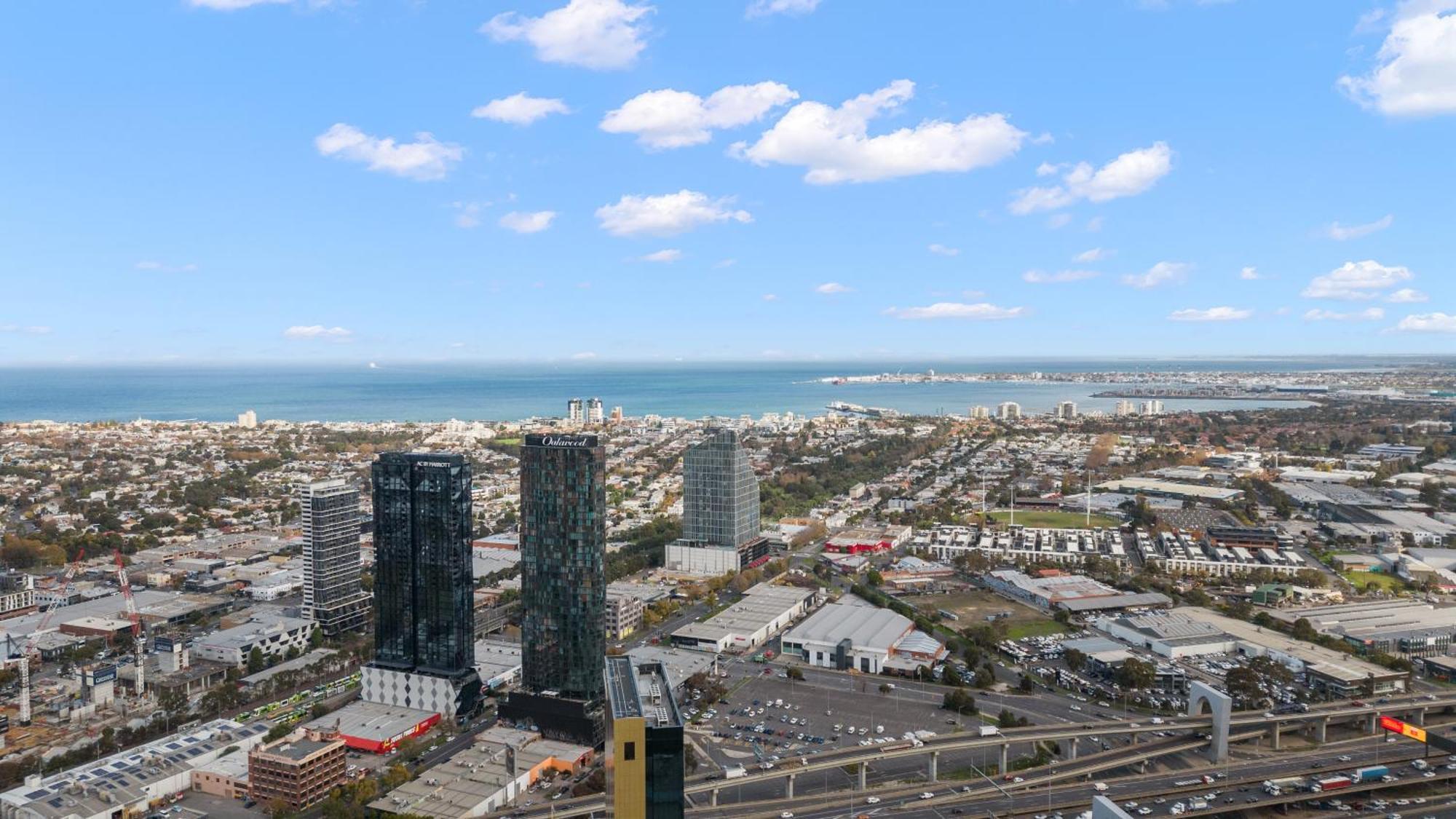 Resort Style Living Yarra Wharf Melbourne Bagian luar foto