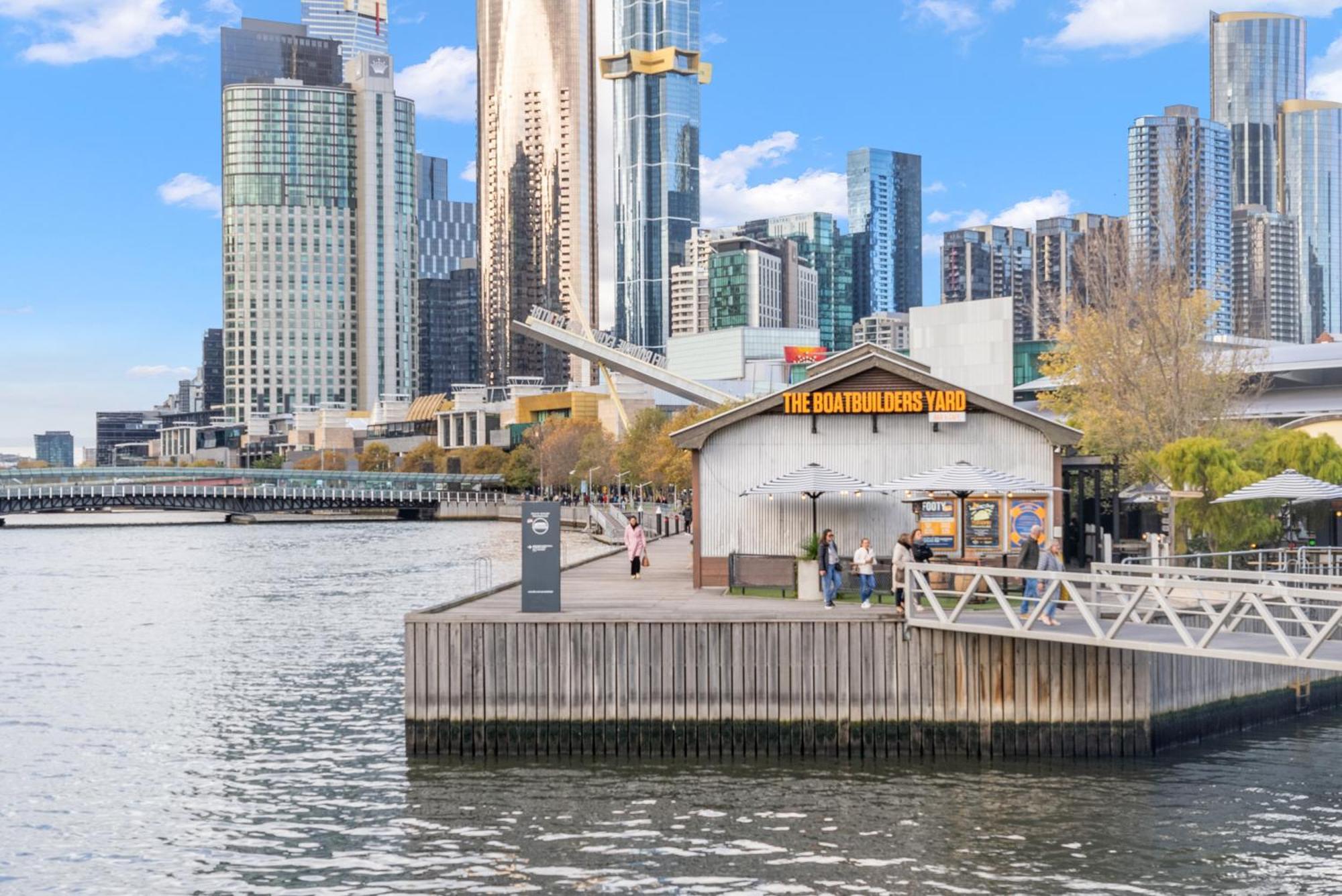 Resort Style Living Yarra Wharf Melbourne Bagian luar foto